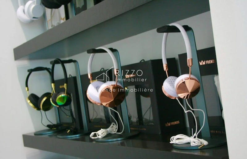 Fonds de commerce - Magasins - 125 m²