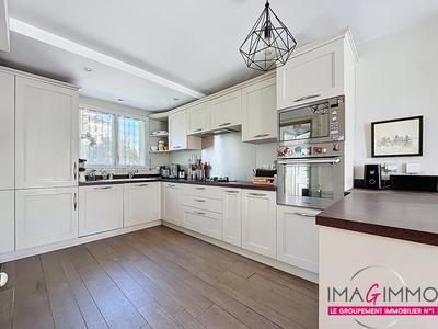 Villa - 126 m² - 6 pièces