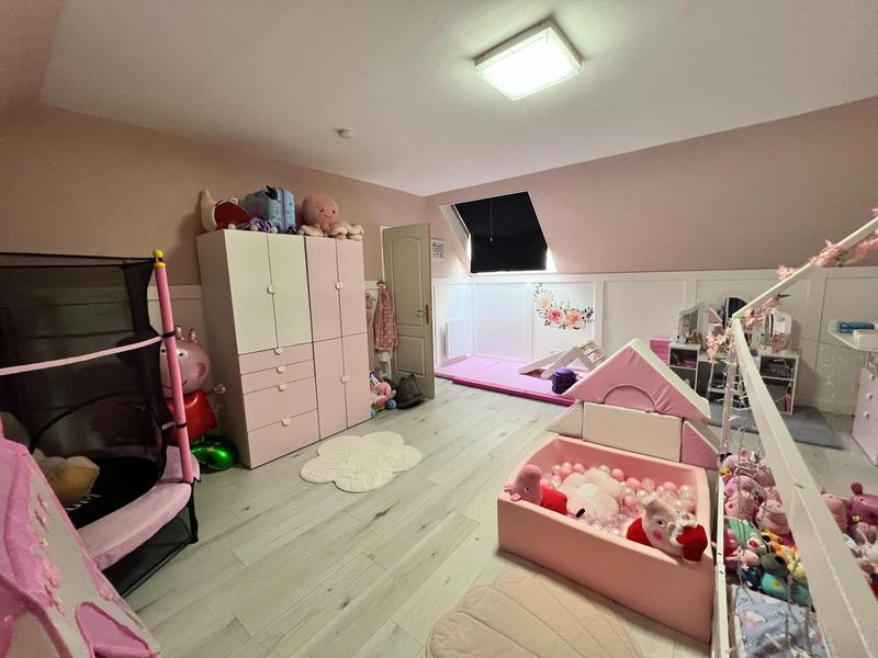 Maison - 195 m² - 5 pièces