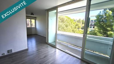 Appartement - 72 m² - 4 pièces