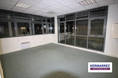 Bureau - 133 m²