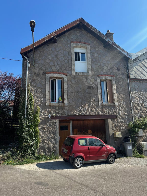 Maison - 76 m² - 4 pièces