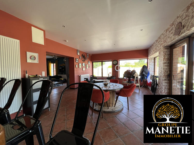 Maison ancienne - 270 m² - 11 pièces