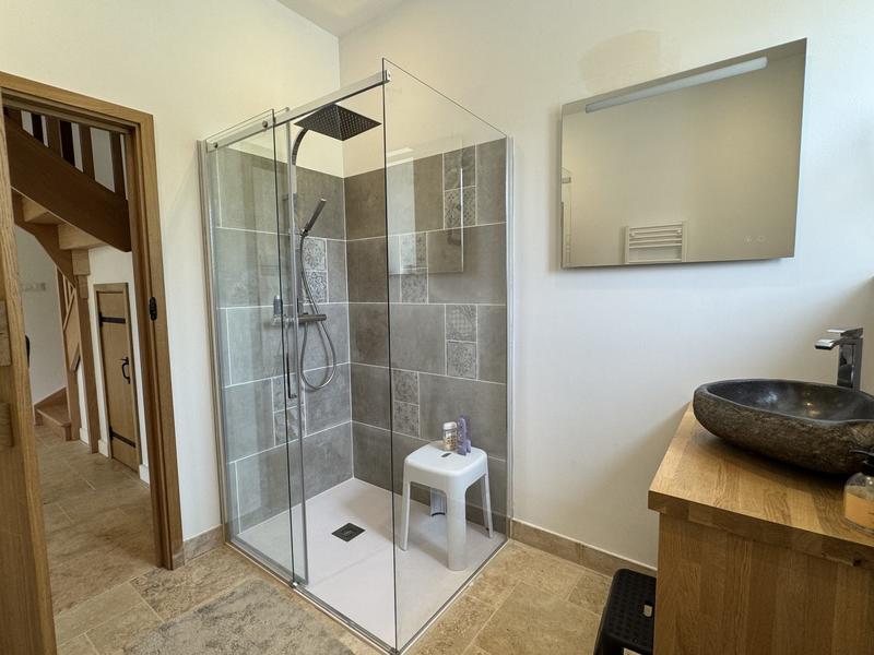 Maison - 221 m² - 9 pièces