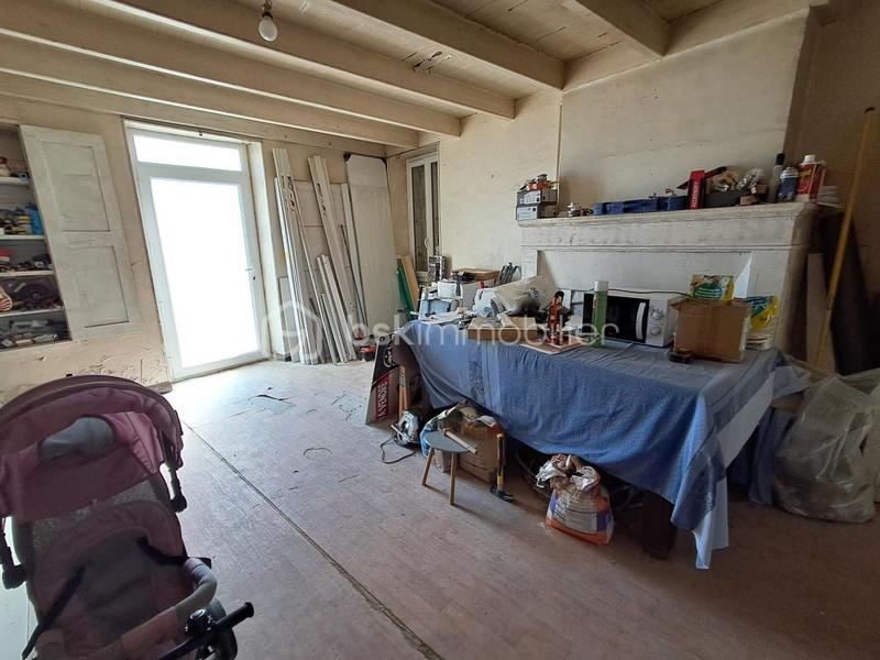 Demeure - 300 m² - 12 pièces