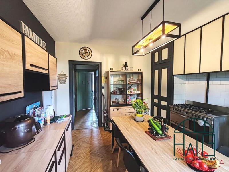 Maison - 140 m² - 6 pièces