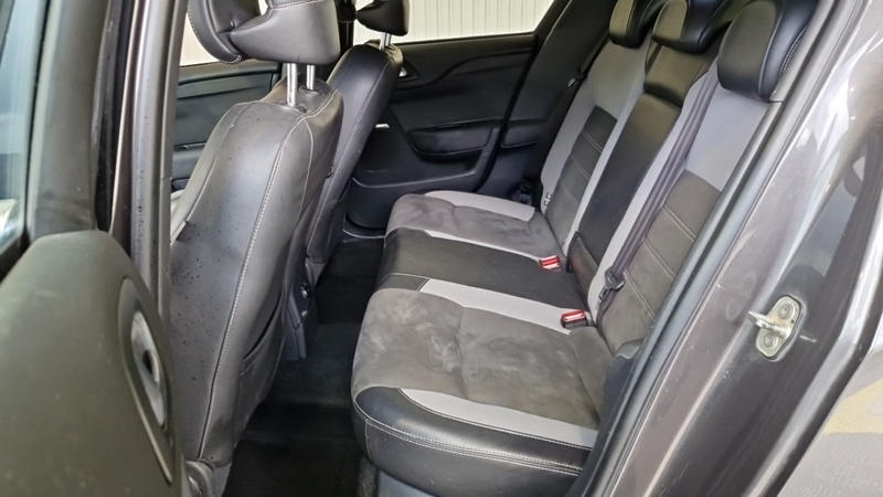 Ds Ds 4 Bluehdi 120 Ss Bvm6 Connected Chic