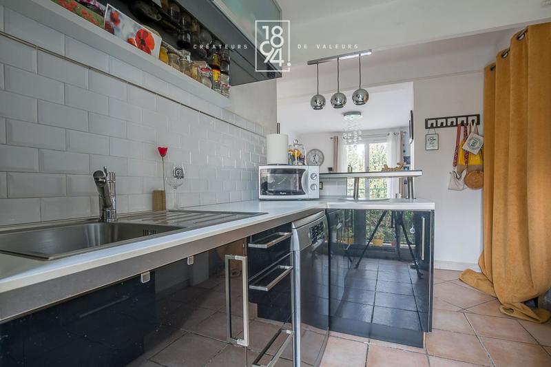 Appartement - 64 m² - 3 pièces