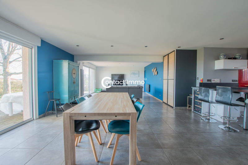 Maison - 146 m² - 6 pièces