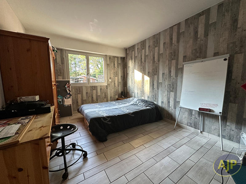 Maison - 167 m² - 7 pièces