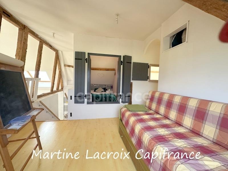 Maison - 180 m² - 8 pièces