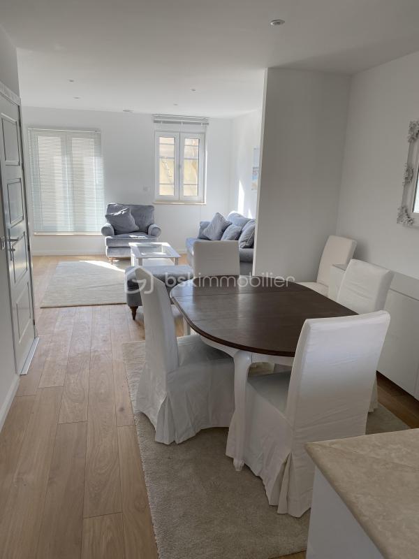 Villa - 376 m² - 16 pièces