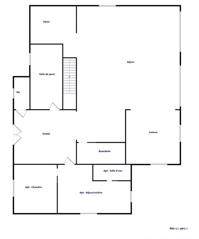 Maison - 246 m² - 9 pièces
