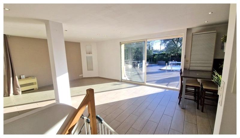 Maison - 137 m² - 5 pièces