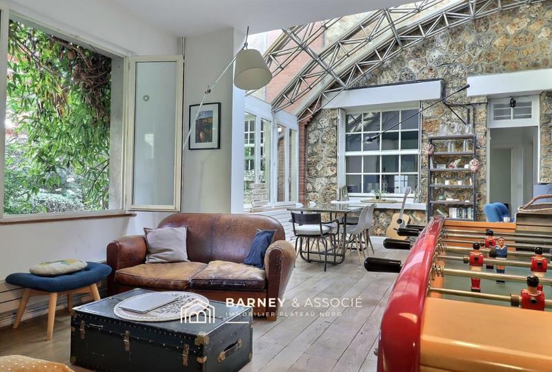 Maison - 418 m² - 10 pièces