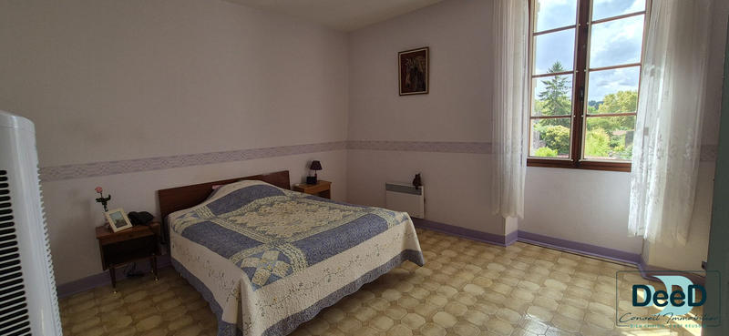 Maison ancienne - 171 m² - 7 pièces