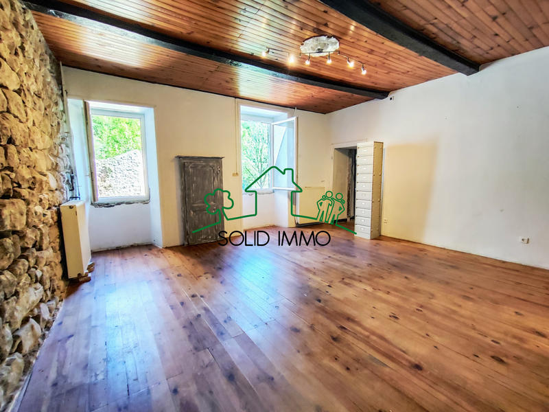 Maison de village - 262 m² - 8 pièces