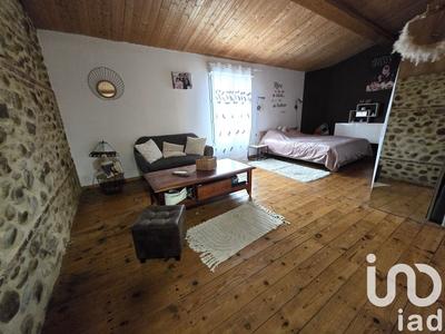 Maison - 135 m² - 6 pièces