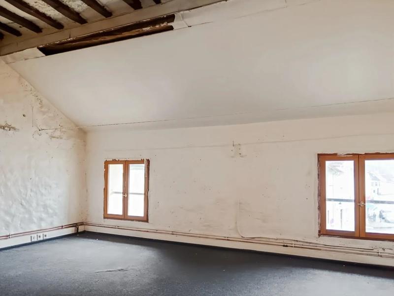 Maison de ville - 240 m² - 7 pièces