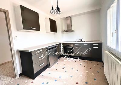 Maison - 160 m² - 8 pièces