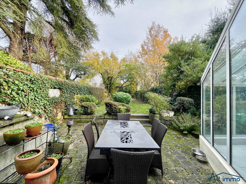 Maison ancienne - 180 m² - 6 pièces