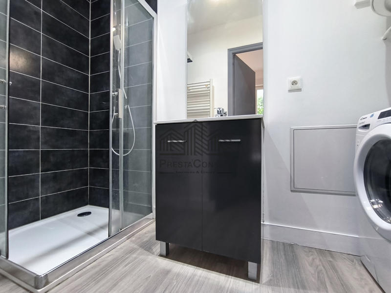 Immeuble - 7 pièces