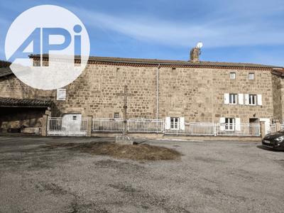 Maison - 94 m² - 4 pièces