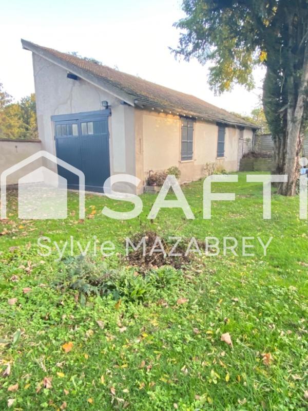 Maison - 210 m² - 11 pièces