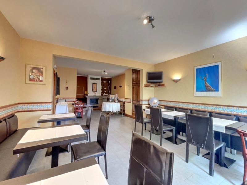 Local d'activités - 2 086 m²