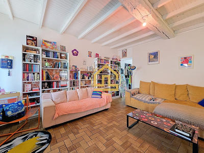 Maison - 121 m² - 5 pièces