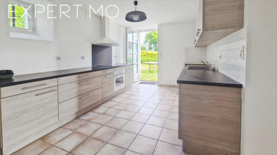 Maison - 90 m² - 7 pièces