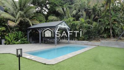 Villa - 202 m² - 8 pièces