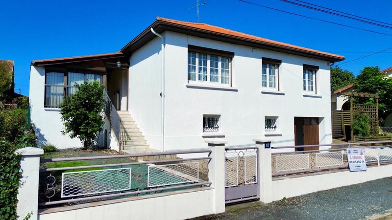 Maison - 115 m² - 6 pièces