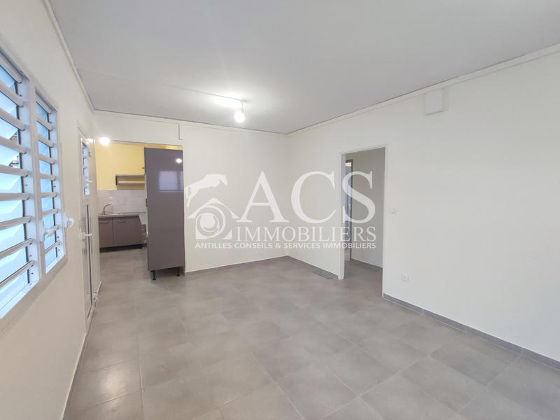 Appartement - 70 m² - 4 pièces