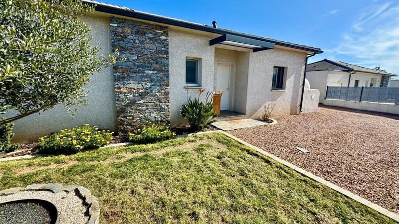 Maison - 80 m² - 4 pièces