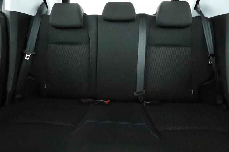 Peugeot 208 1.6 Blue-HDi Style 5p 75 ch