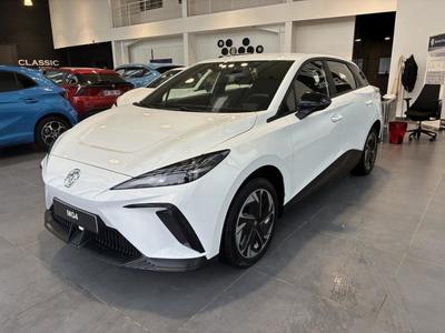 Mg Mg4 Electric 51kwh - 125 Kw 2wd Standard