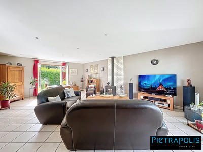 Maison - 191 m² - 7 pièces