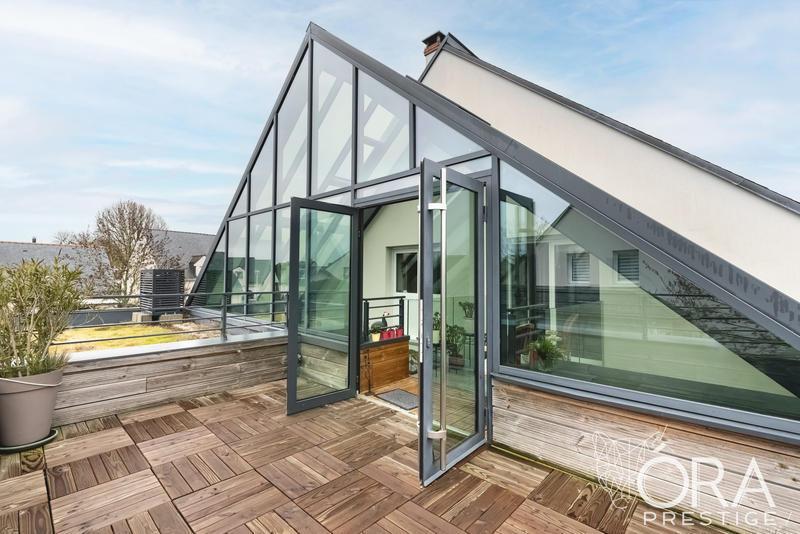 Maison contemporaine - 162 m² - 7 pièces