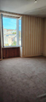 Maison de village - 246 m² - 12 pièces