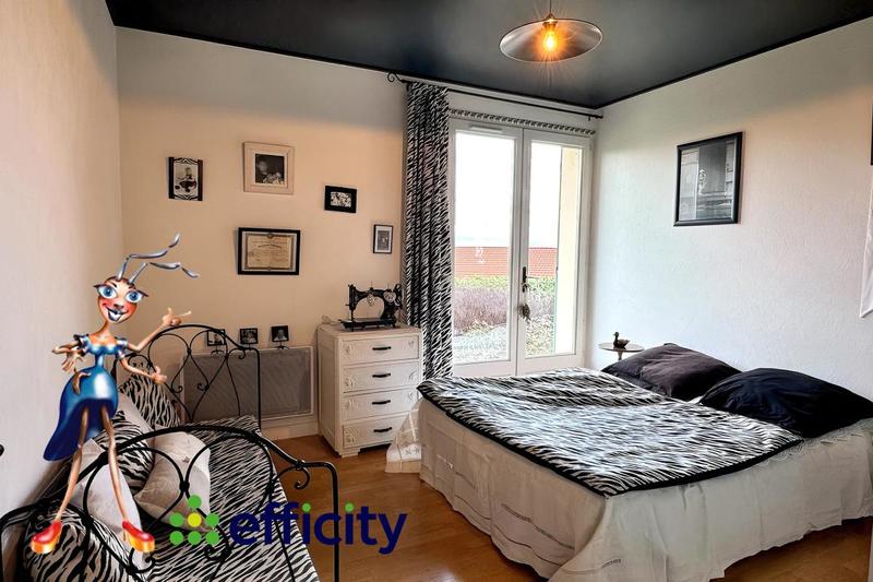 Villa - 170 m² - 8 pièces