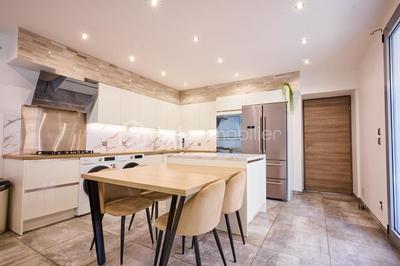 Villa - 147 m² - 7 pièces