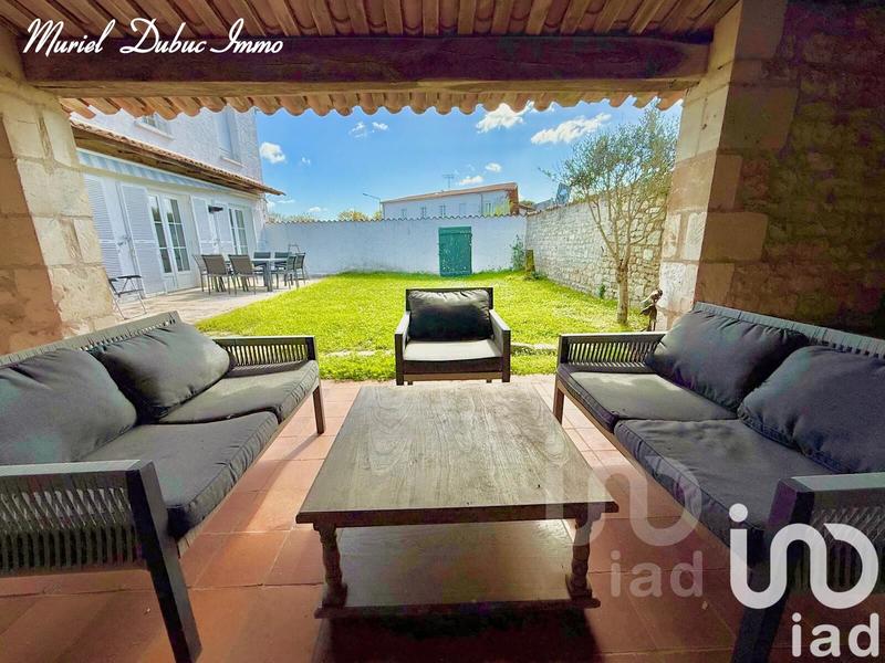 Maison - 245 m² - 12 pièces