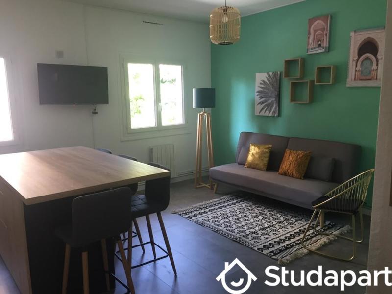 Chambre - 12 m² - 1 pièce