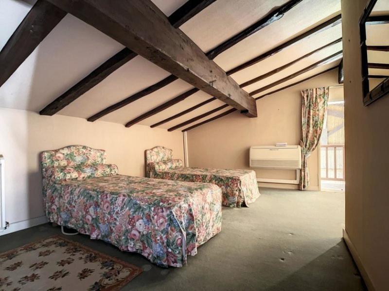 Maison - 140 m² - 7 pièces