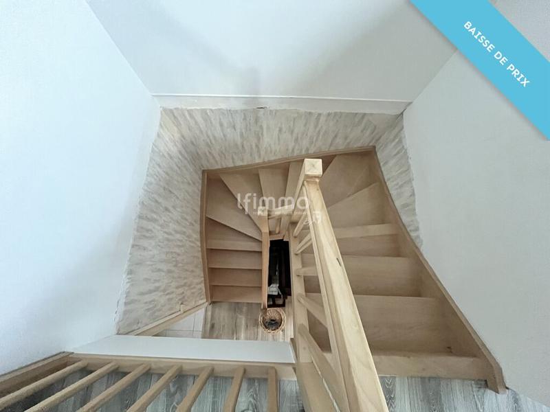 Maison - 104 m² - 5 pièces