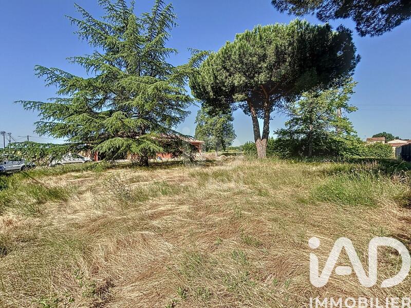 Terrain - 930 m²