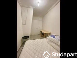 Chambre - 65 m² - 1 pièce