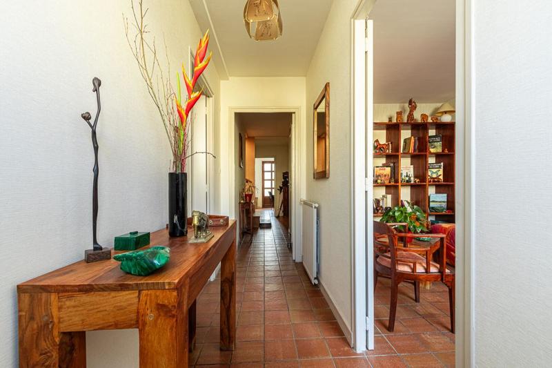 Maison - 169 m² - 8 pièces