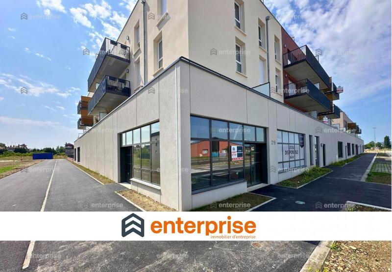 Local commercial - 242 m²